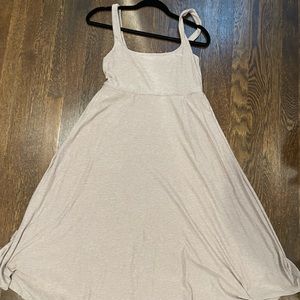 Beyond Yoga Featherweight At The Ready Square Neck Dress Medium